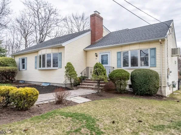 119 Reynolds Ave, Parsippany-Troy Hills Twp., NJ 07054