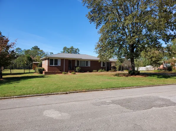606 6th Ave NE, Jacksonville, AL 36265