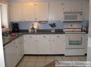 1801 Roosevelt Ave, Lyndon, KY 40242