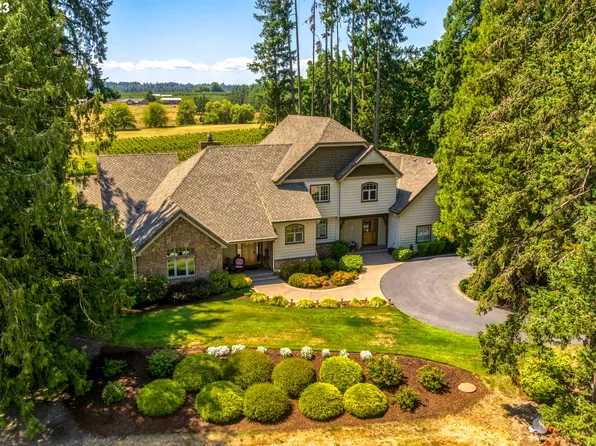16325 NE Kings Grade, Newberg, OR 97132