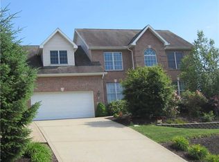 400 Abbey Ln, Rostraver Township, PA 15012