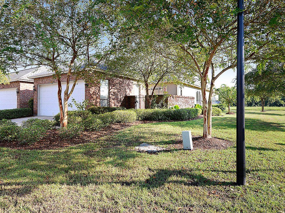 1st image of 7058 Caddys Court Dr