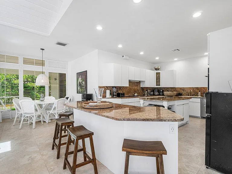 11839 Maidstone Dr — Photo 32