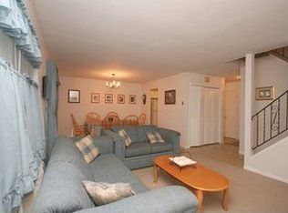 25 Monika Ln, Brookfield, CT 06804