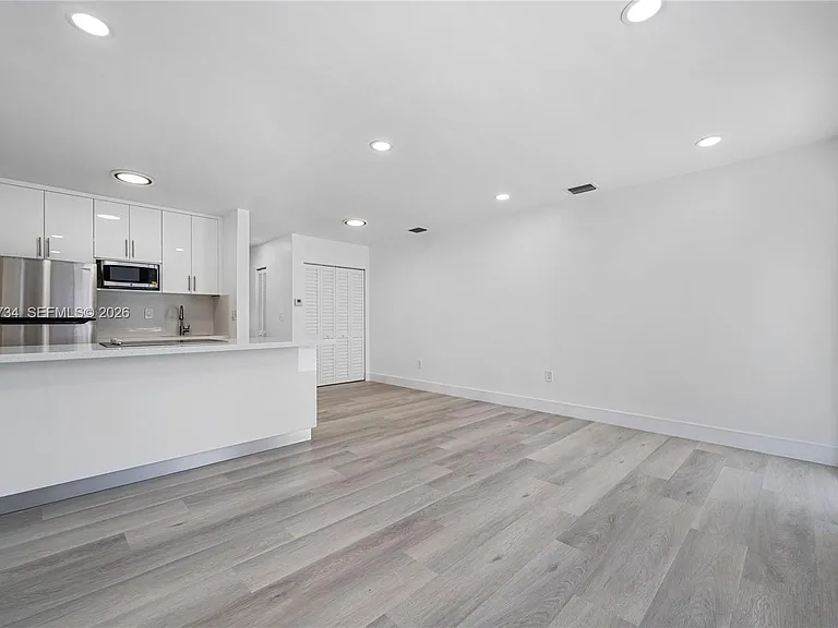 2641 SW 29th Ct #2641 — Photo 6