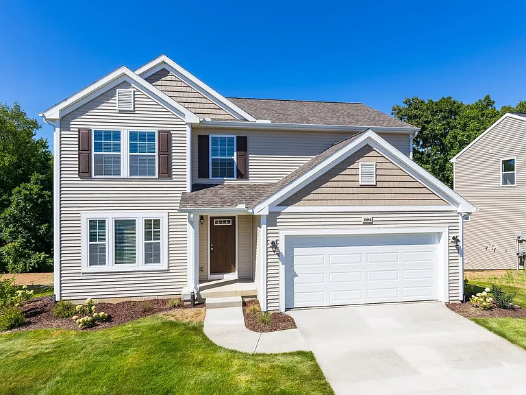 10148 Castle Creek Cir — Photo 1