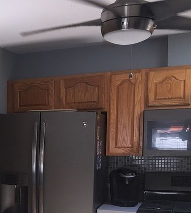 4th image of 6421 166th St