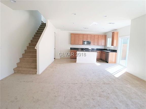 4th image of 7739 Pyrenees Park Dr