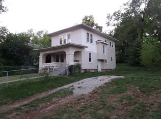 3734 Bales Ave, Kansas City, MO 64128