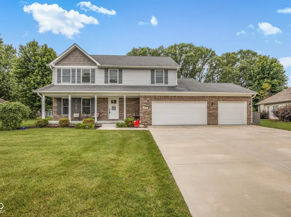 425 S Bridge Water Ln, Muncie, IN 47304