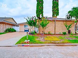 9519 Sharpcrest St, Houston, TX 77036