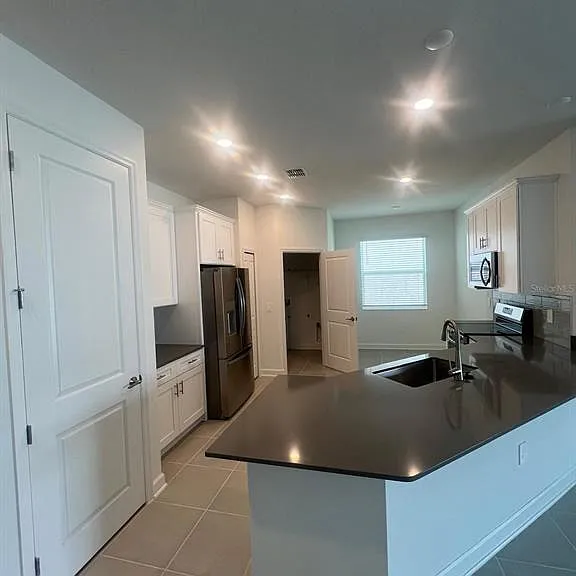 2557 Peace Of Mind Ave — Photo 2