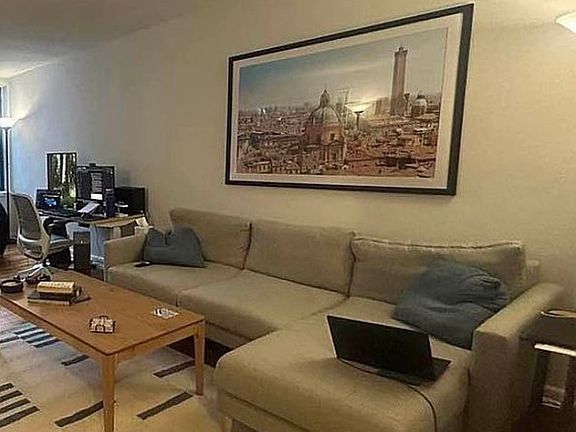 2nd image of 110 Sullivan St APT 1c