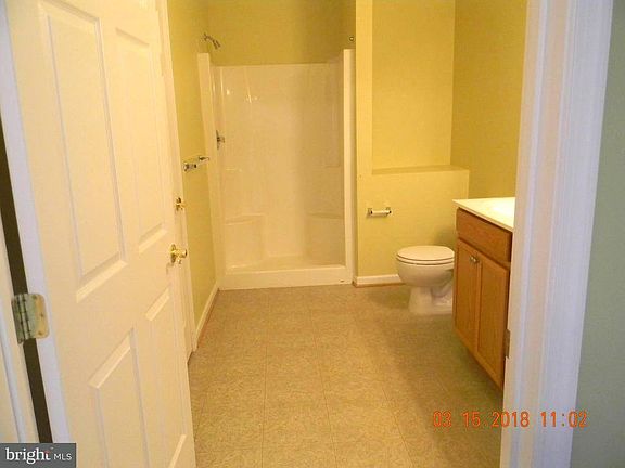 4th image of 622 Allegheny Cir