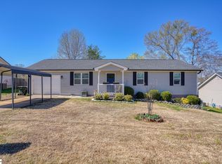 432 Gravley Rd, Greer, SC 29651