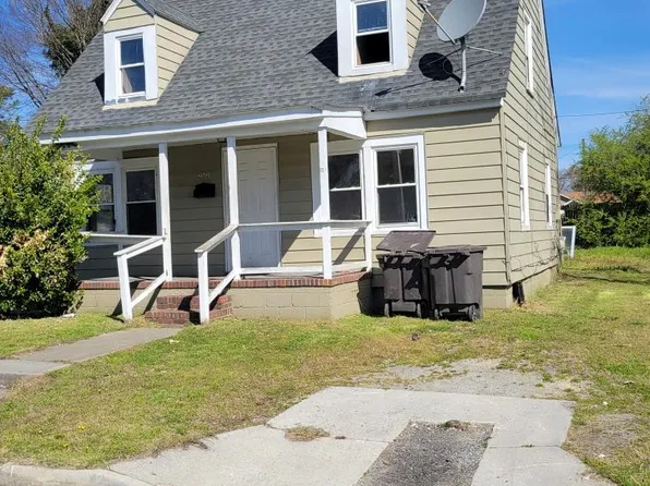253 Wadlow St, Emporia, VA 23847