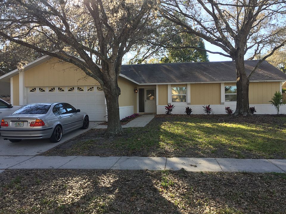 1st image of 724 Glengary Ln