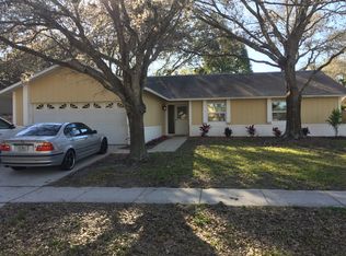 724 Glengary Ln, Palm Harbor, FL 34683
