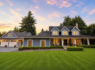 2836 Country Woods Dr, Surrey, BC V3Z 0E8