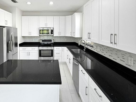 2nd image of 5211 SW 133rd Ave