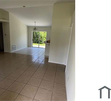 2nd image of 2910 Martin Ave