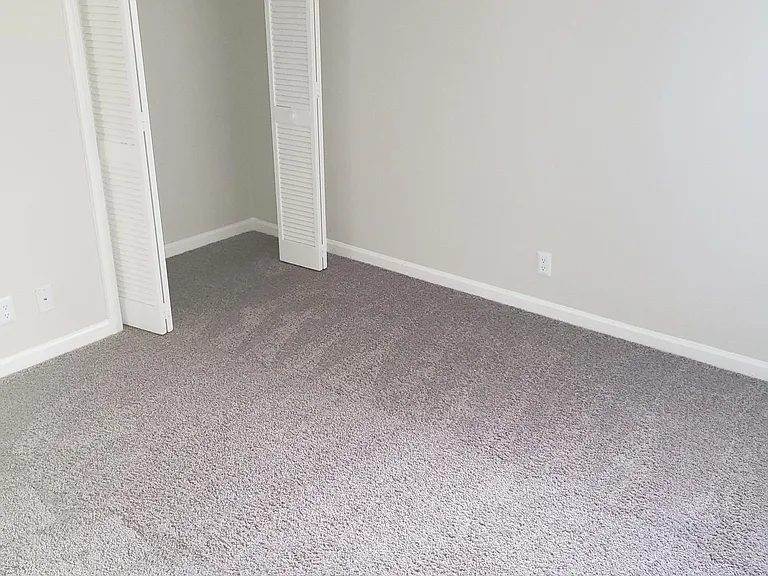 Waterway Crossing Apartments — Photo 9