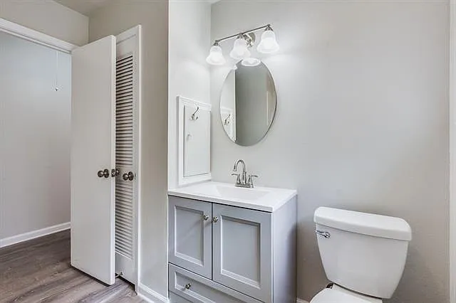 10519 Saint Joseph St — Photo 18
