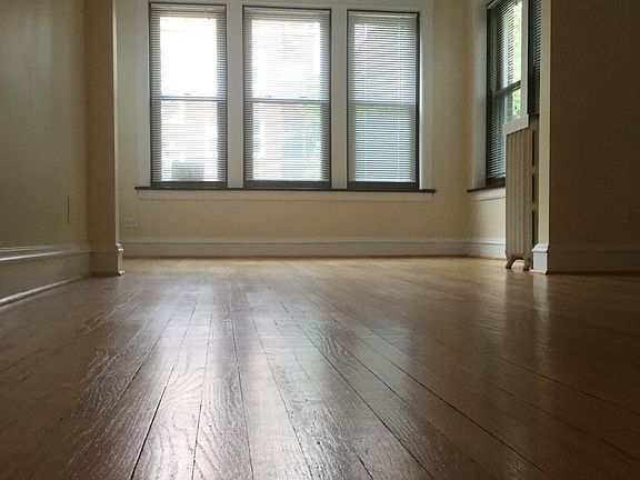 2nd image of 4911 N Washtenaw Ave #1