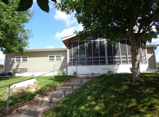 63 Lakeview Acres Dr, Johnson Lake, NE 68937