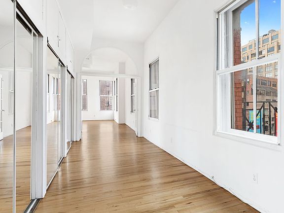3rd image of 500 Broome St APT 5