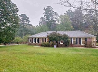 115 Colonial Dr, Carrollton, GA 30117