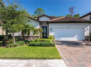 4331 Raffia Palm Cir, Naples, FL 34119