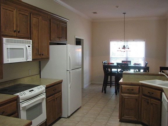 4th image of 4658 Briarberry Dr