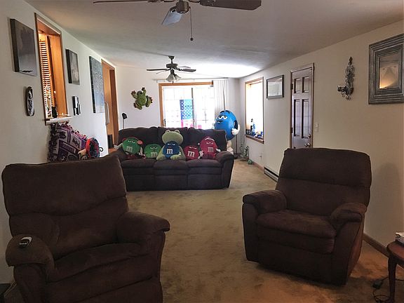 Expansive family room