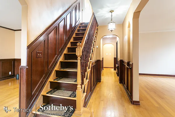 Rented by Terrace Sotheby's International Realty | media 25