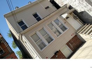 840 E 223rd St, Bronx, NY 10466