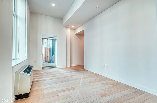 Rented by Platinum Properties | media 29