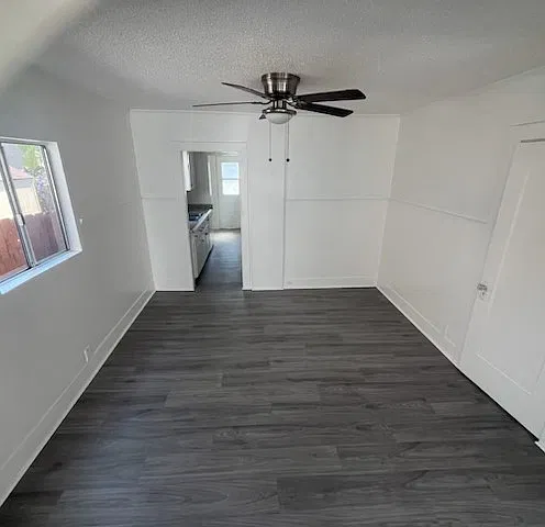 2 bed, 1200 sqft, $2,700 — Photo 4