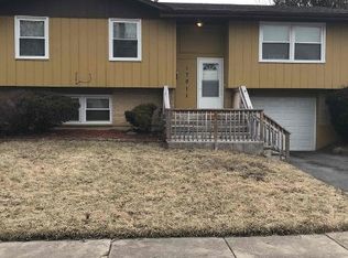 17011 Central Park Ave, Hazel Crest, IL 60429