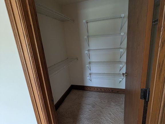 3rd image of 1408 Strongs Ave #304