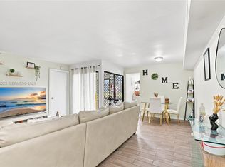 Lakeshore Condo, Homestead, FL 33034