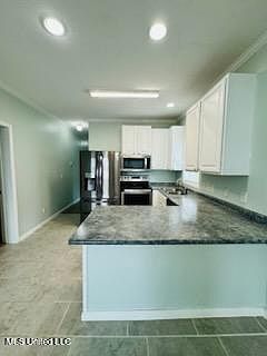 3rd image of 2505 Esplanade St #B