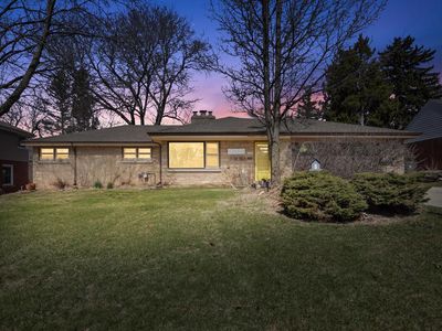 10232 West Sunset AVENUE, Milwaukee, WI, 53222