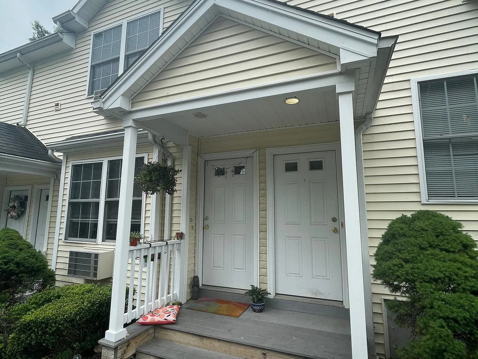 1 bed, 1.0 bath, $1,600 — Photo 1