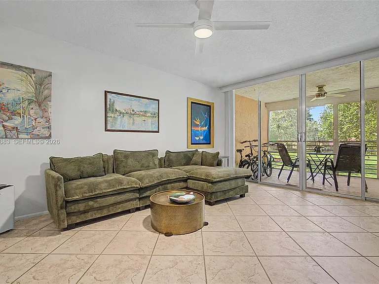 9520 Seagrape Dr #205 — Photo 8