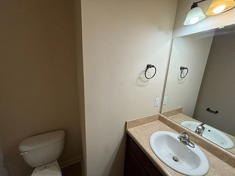 1322 Ingersoll Dr — Photo 26