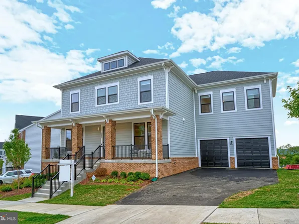 5095 Carters Xing, Marshall, VA 20115