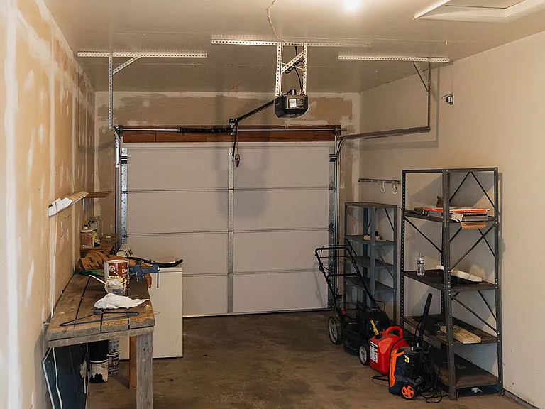405 Lake St — Photo 27