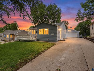 3112 E 18th St, Sioux Falls, SD, 57103