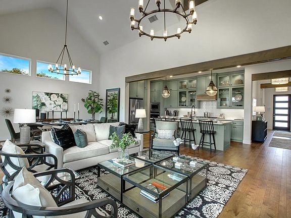 The Brynlee Family Room